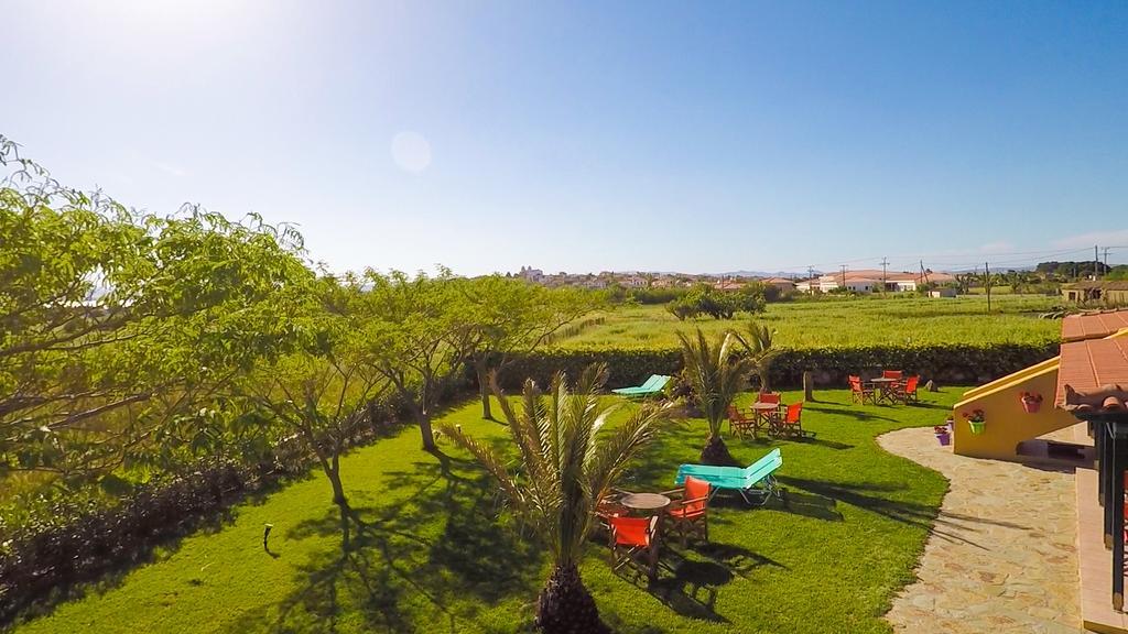 Pandora Apartments Moudhros Bagian luar foto